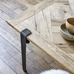 Pied de table en acier gris-noir patiné 43 cm - TIPTOE
