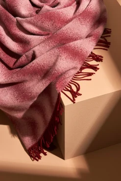 Plaid en laine rayé blush et bourgogne Tide - Schneid Studio