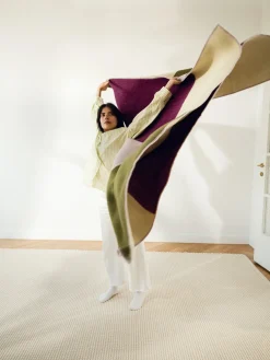 Plaid en laine violet, lilas, vert 200x150cm Hilu - Noo.ma