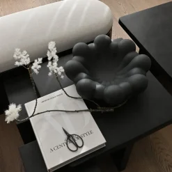 Plateau en céramique noir 44x44x16cm Bloom - 101 COPENHAGEN
