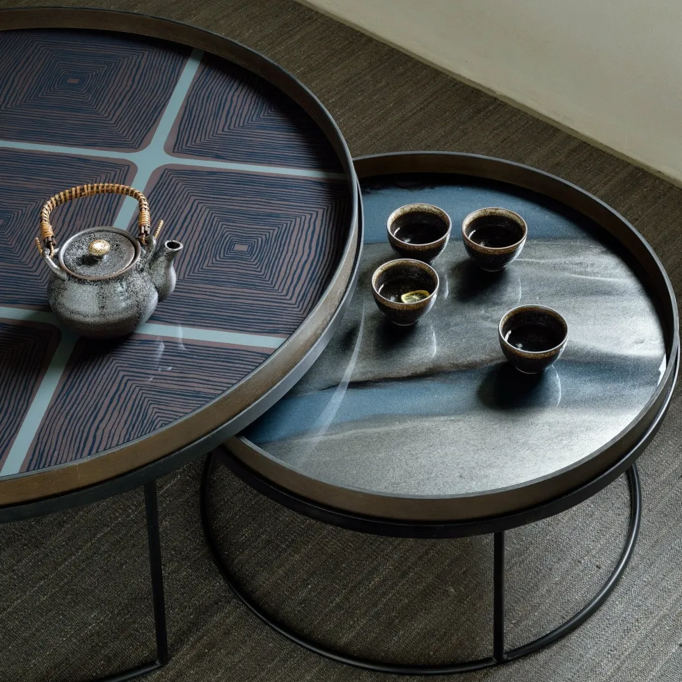 Plateau en verre organique graphite L Linear Flow - Ethnicraft Accessories