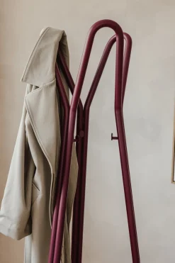 Porte-manteau en acier rouge bordeaux 56x169cm Charles - Metallbude