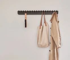Porte-manteau en chêne massif noir 88cm Echo - Form & Refine
