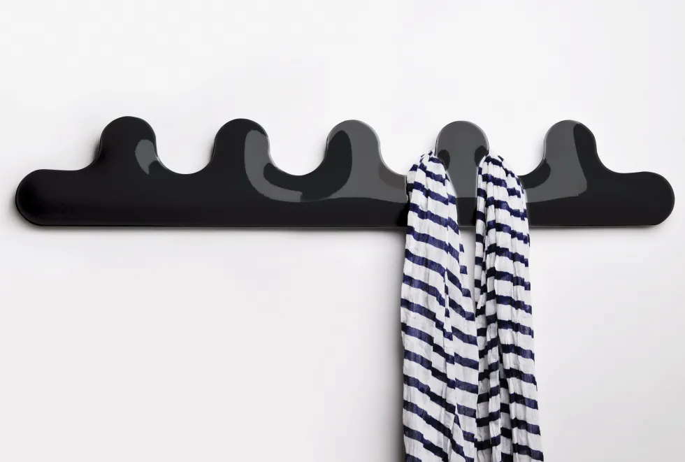 Porte-manteaux en acier noir Kamm 5 - Zieta
