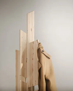 Porte-manteaux en pin 186cm Keeper - Karup Design