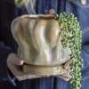 Pot de fleurs Hollis avec soucoupe Nature Stoneware - Bloomingville