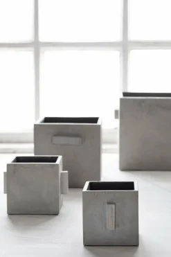Pot en béton rectangulaire gris clair 33cm - Serax