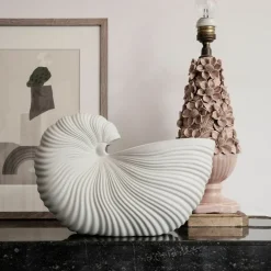 Pot en grès écru coquillage - Ferm Living