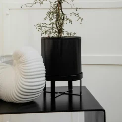Pot en grès écru coquillage - Ferm Living