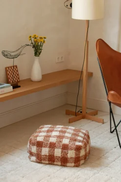 Pouf en coton marron 40 x 20 cm Vichy - Lorena Canals