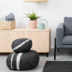 Pouf en laine anthracite marbré XL Hugo - myfelt