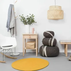 Pouf en laine marron foncé marbré S Oskar - myfelt