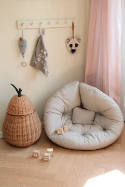 Pouf fauteuil en coton beige 75x80x60cm Mini Nido - Karup Design