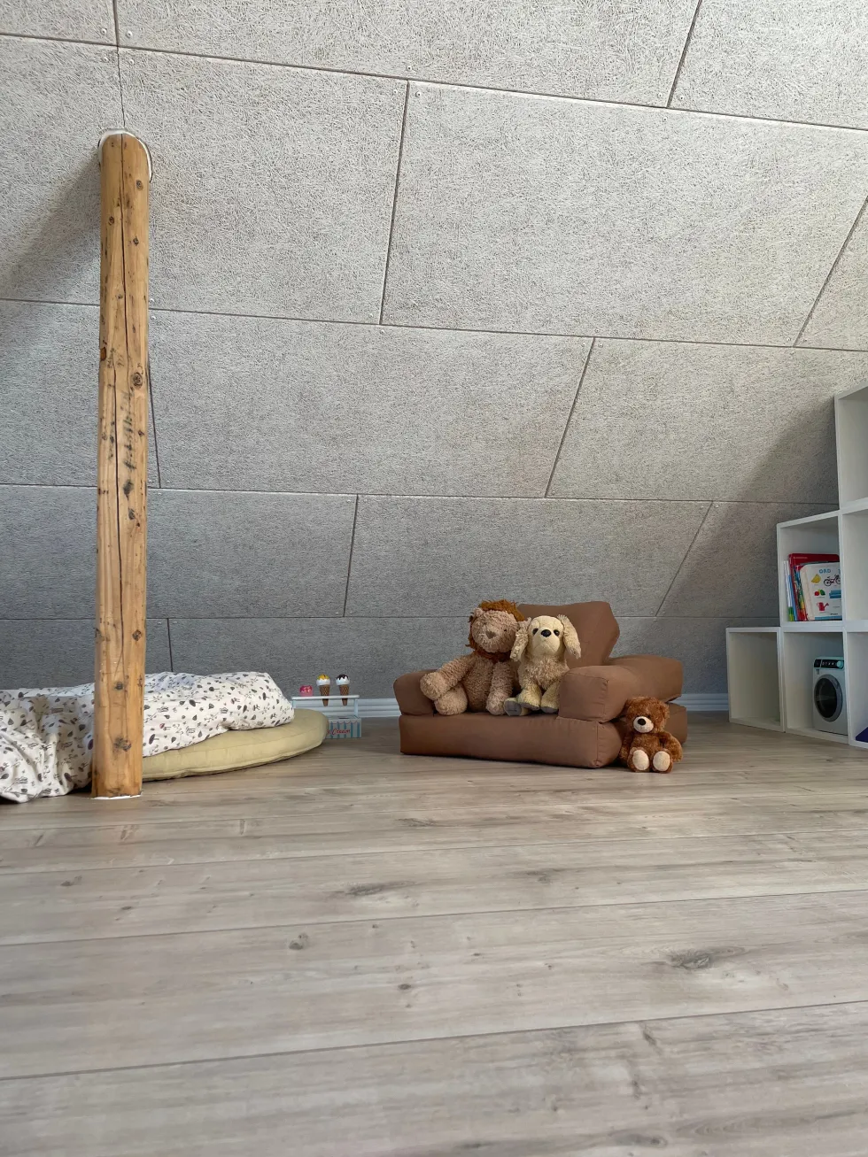 Pouf fauteuil en coton mocca 60x68x24cm Mini Cube - Karup Design