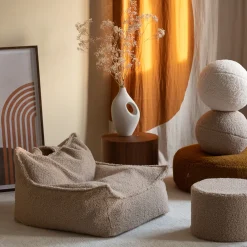 Pouf fauteuil en sherpa bouclé biscuit 80x70cm beanbags - Wigiwama
