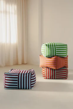 Pouf ottoman carré en coton rayures rouge et vert 55 x 55 x 35cm Otto - Nobodinoz