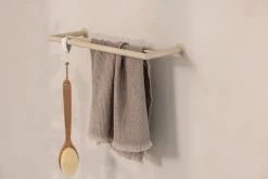 Rail à serviettes rond en acier beige cashew 50x17cm Stenni - Metallbude