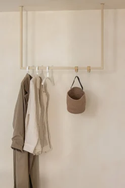 Rail à vêtements carré en acier beige cashew 60x120cm Rubi - Metallbude
