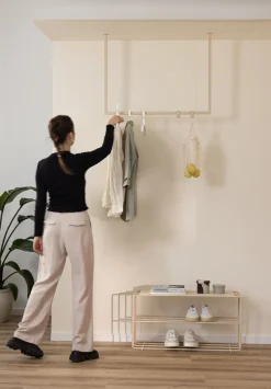 Rail à vêtements carré en acier beige cashew 60x120cm Rubi - Metallbude