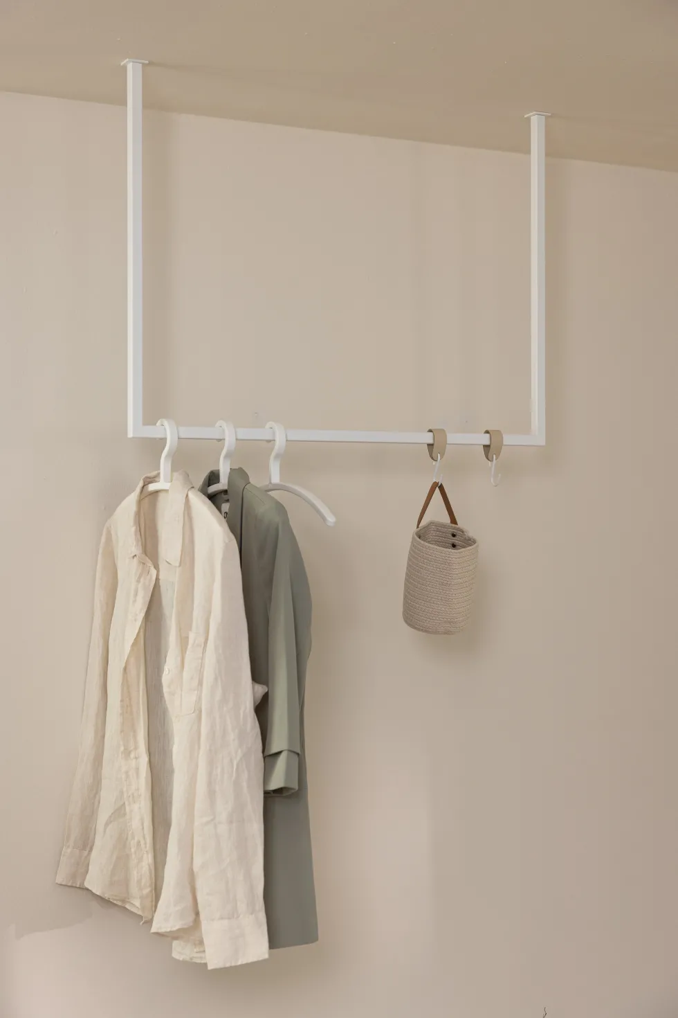 Rail à vêtements carré en acier blanc 80x80cm Rubi - Metallbude