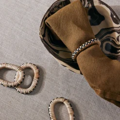 Ronds de serviettes tissés en rotin et bois de manguier - Ferm living