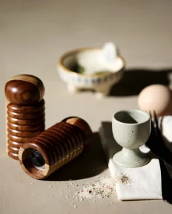 Salière et poivrier en bois d'acacia marron Ras - Nordal