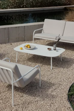 Salon de jardin 4 éléments en acier blanc et assise sable - Metallbude