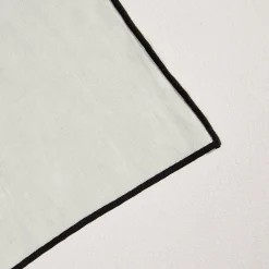 Serviette De Table Carlina Beige Clair Et Bourdon Noir - Madura