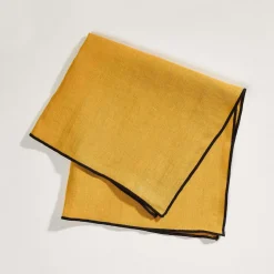 Serviette De Table Carlina Jaune Ocre Et Bourdon Noir - Madura