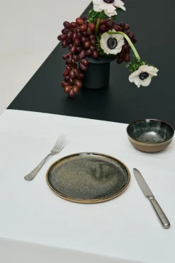 Set de vaisselle 12 pièces en grès vert camo Surface - Serax