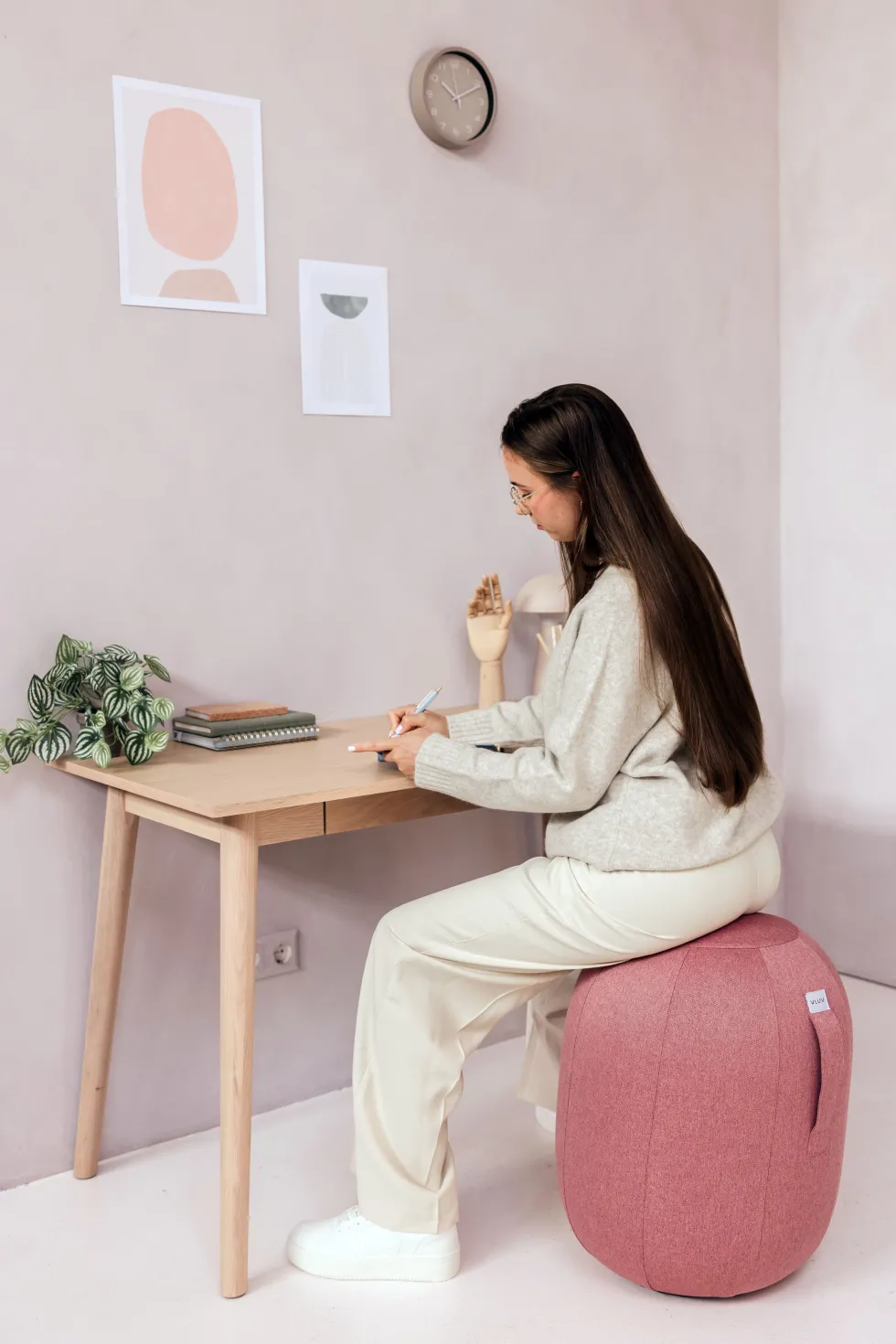 Siège érgonomique en tissu rose Kapsul Leiv - VLUV