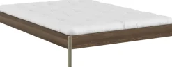 Sommier en acier sage green et pin carob brown 140x200cm Core - Karup Design