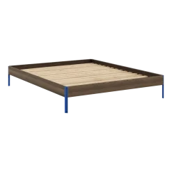 Sommier en acier vivid blue et pin carob brown 160x200cm Core - Karup Design