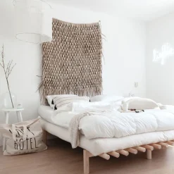 Sommier en bois clair et matelas Comfort naturel 180x200 Pace - Karup Design