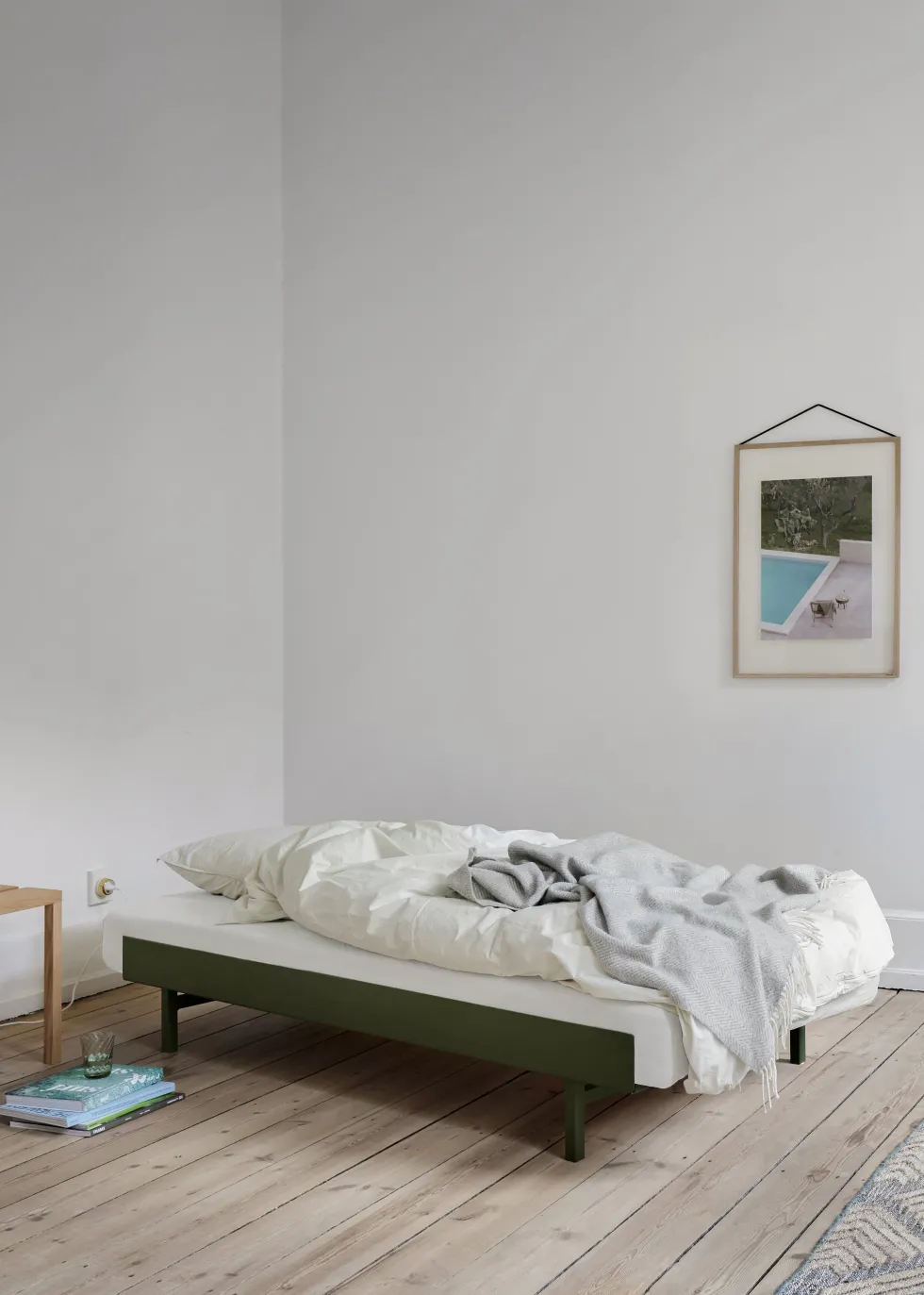 Sommier extensible en acier vert sapin avec lattes 180cm - Moebe
