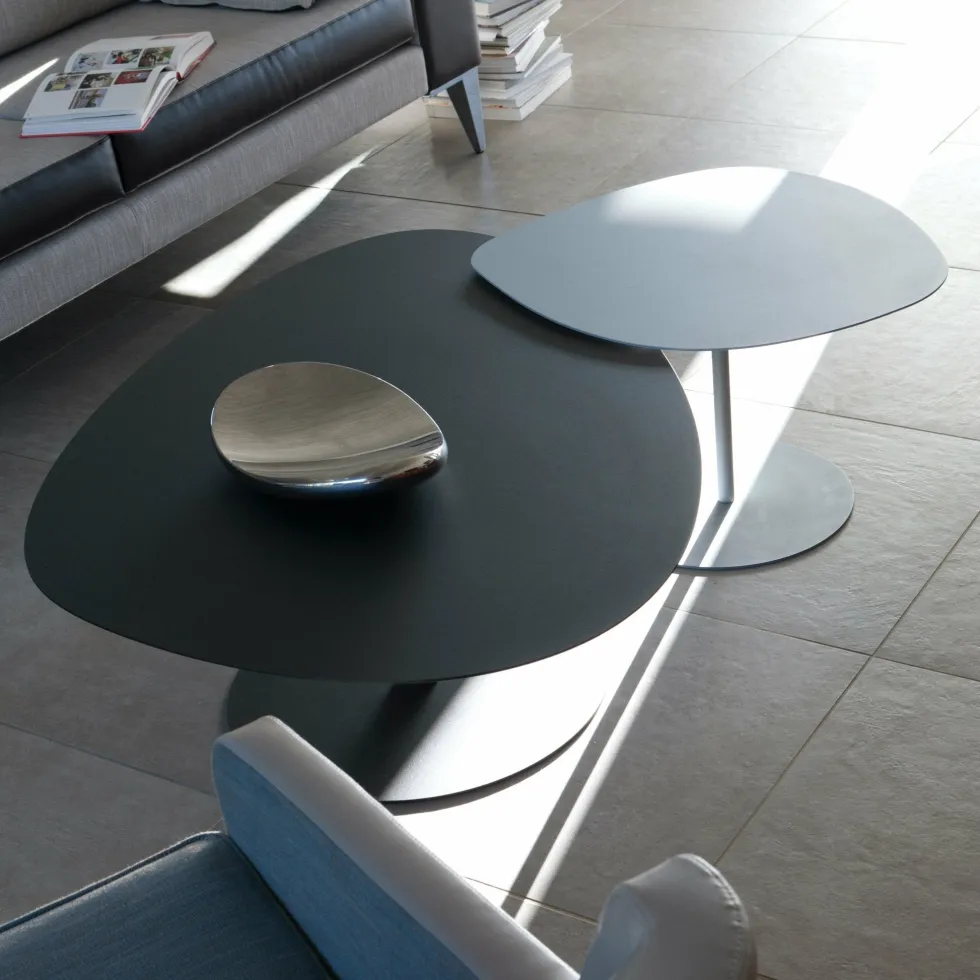 Table basse en acier mat denim 37 cm Galet 03 - Matière Grise