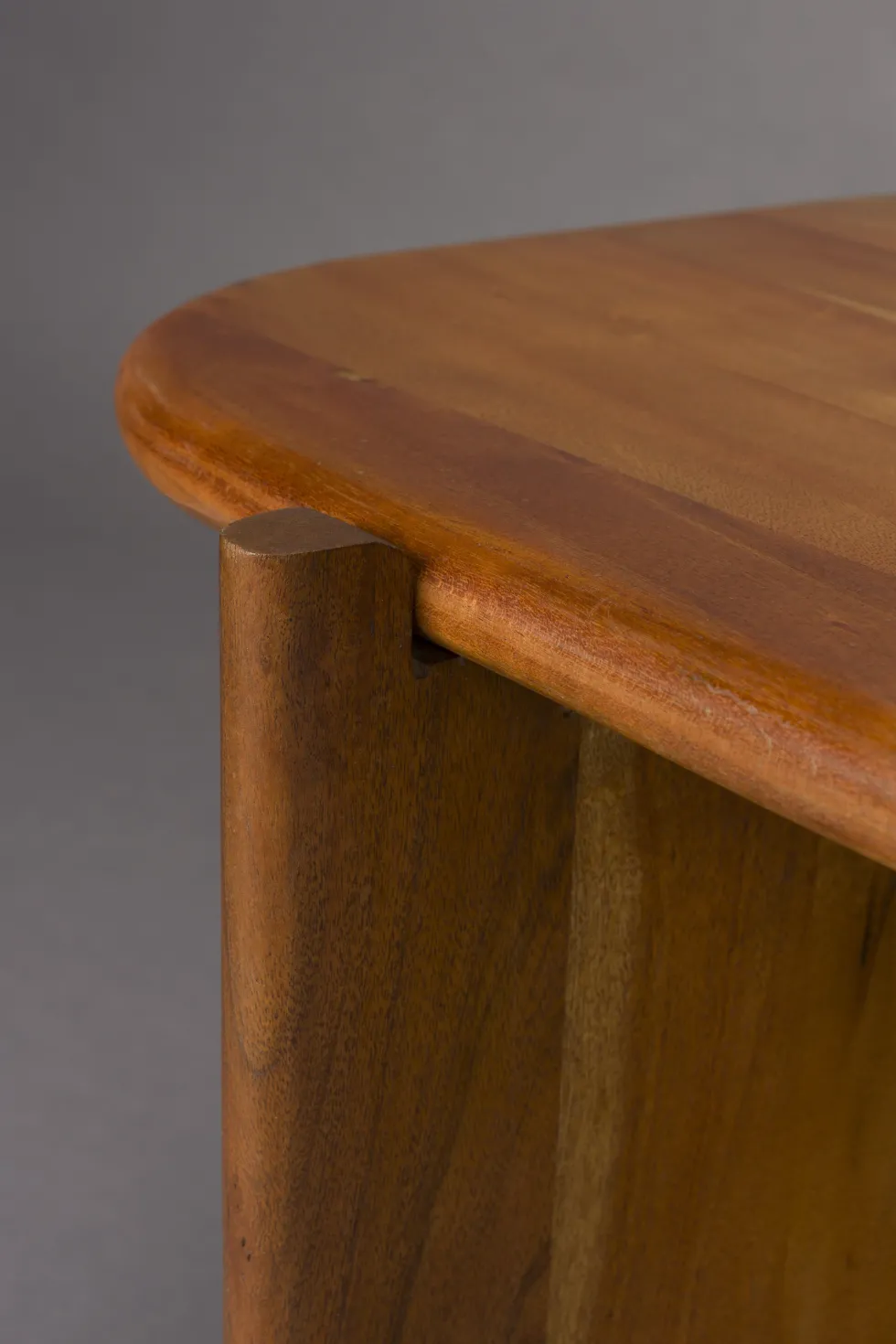 Table basse en bois d'acacia 75x50x35cm Feller - Dutchbone