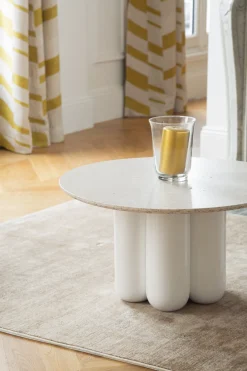 Table basse en céramique blanc et plateau recyclé 67x30cm Charlotte - Cosin Paris