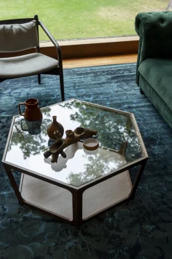Table basse en verre et placage de noyer 80x92,5x34cm Sita - Dutchbone