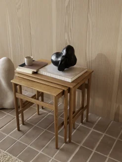 Table basse gigogne en chêne 52x48x34cm CH004 - Carl Hansen & Søn