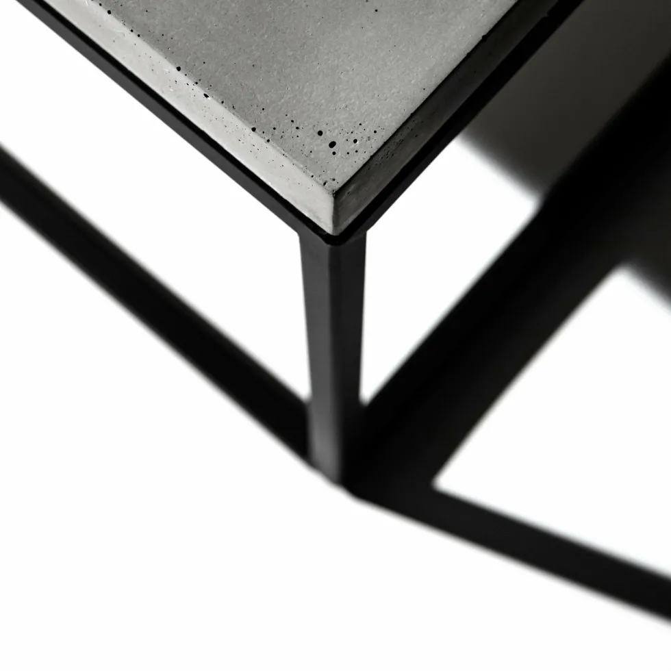 Table basse noire Perspective - Lyon Béton