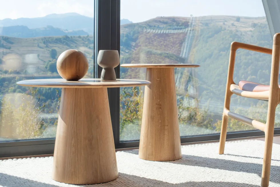 Table basse ronde en chêne massif 55x40cm Mushroom - Gazzda