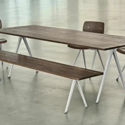 Table 250 cm en chêne massif fumé et acier beige Pyramid 02 - HAY
