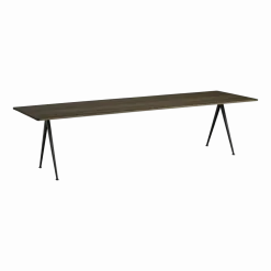 Table 300 cm en chêne massif solide fumé et acier noir Pyramid 02 - HAY