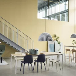 Table 190 cm en chêne piétement blanc Base - Muuto