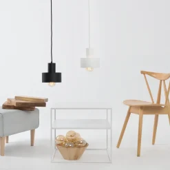 Table d'appoint carré à deux étages blanc en métal Tensio 2 - Custom Form