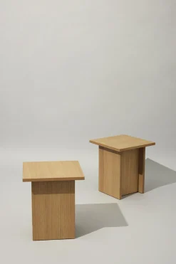 Table d'appoint carrée en chêne naturel 35 x 35 cm - Hübsch