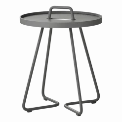 Table d'appoint 46,5 cm en aluminium gris On-the-move - Cane-Line
