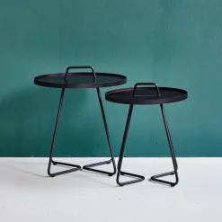 Table d'appoint 46,5 cm en aluminium noir On-the-move - Cane-Line