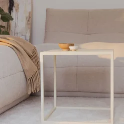 Table d'appoint en acier beige cashew 40x40cm Soli X - Metallbude